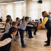 Проверили  гибкость и силу