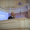 ПЕРВЫЕ В ПАРЛАМЕНТЕ